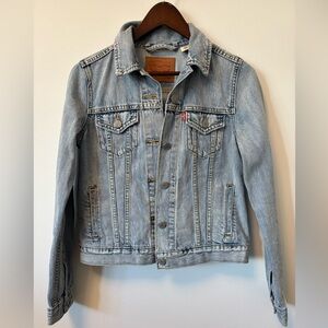 Levi's Classic Light Blue Denim Jacket